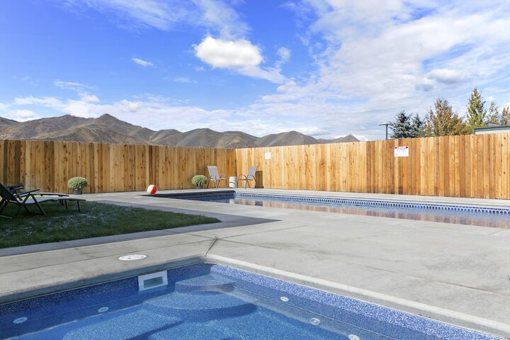 Pool 3 of 95