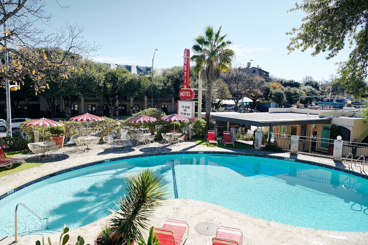 Pool 23 of 119