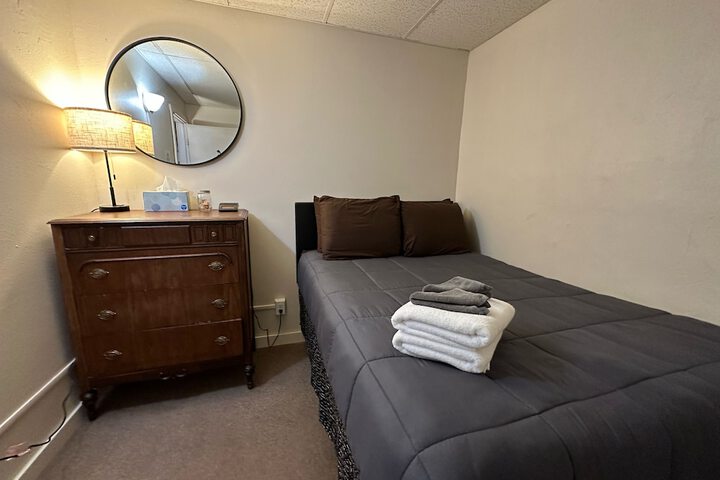 Room 42 of 46