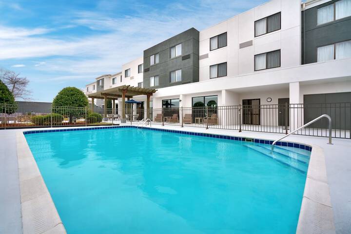 Pool 3 of 40