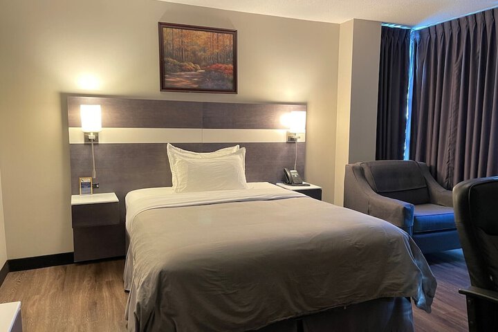 Room 12 of 40