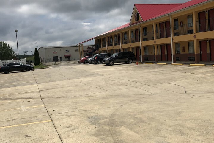 Property Grounds 24 of 27