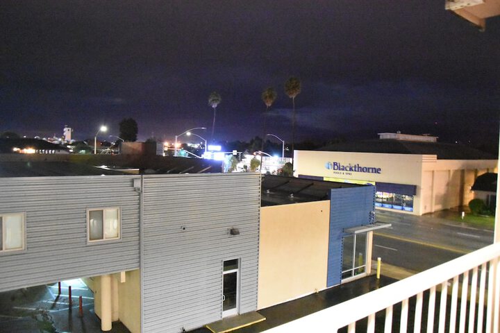 Howard Johnson by Wyndham Salinas