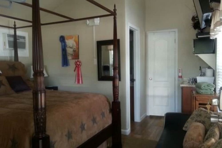 Room 47 of 67