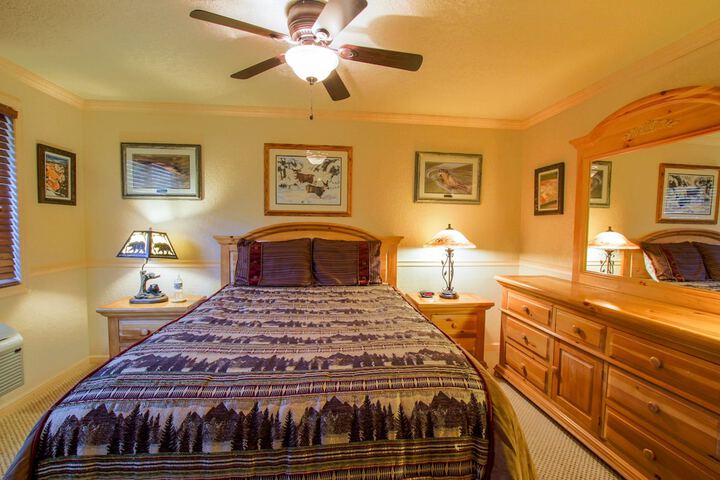 Yellowstone Gateway Inn