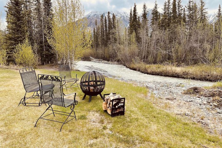 Wrangell Mountain Lodge
