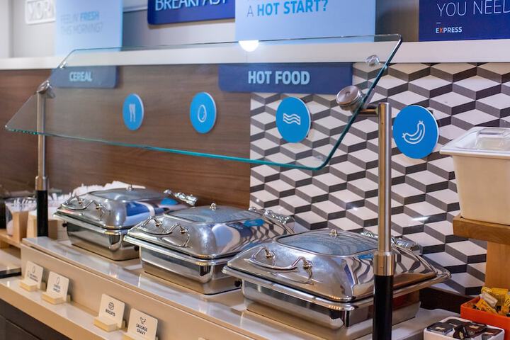 Holiday Inn Express Hickory-Hickory Mart by IHG