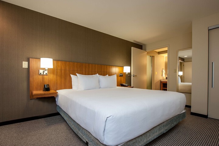 Room 31 of 51