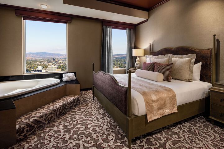 Silver Legacy Reno- a Caesars Rewards Destination