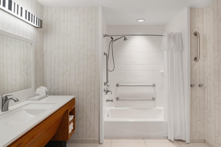 Home2 Suites by Hilton Alexandria