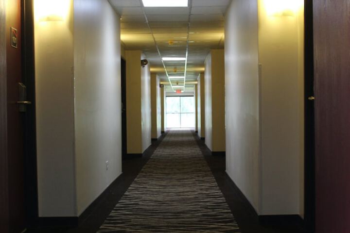 Ballroom/Hall 14 of 14