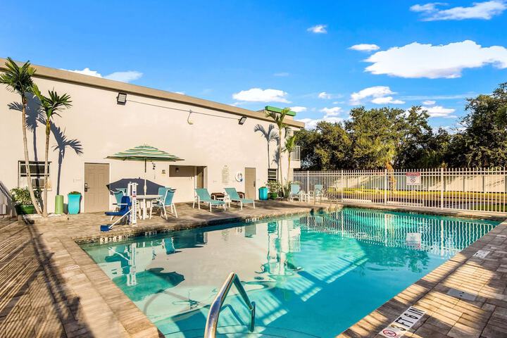 Pool 8 of 38