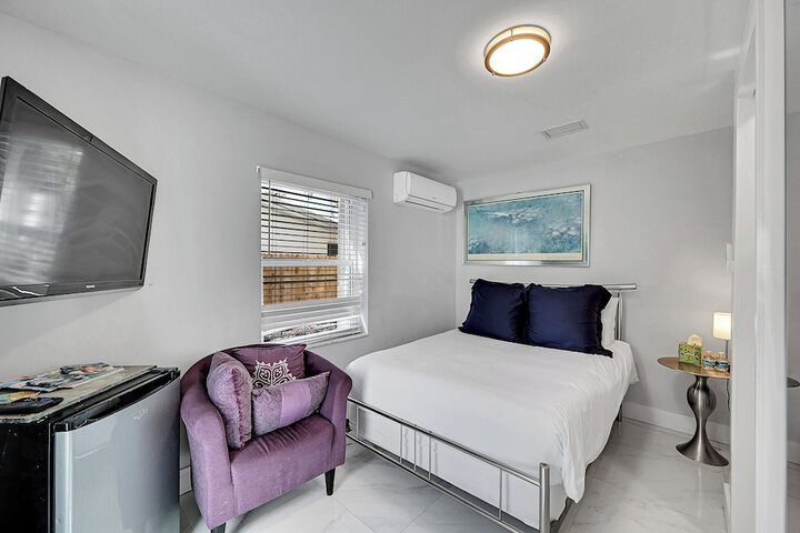 Inn on the Drive ( Adults Only)