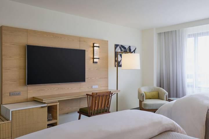 Room 42 of 130