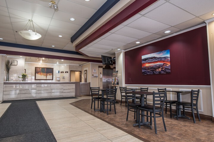 Argyll Plaza Hotel