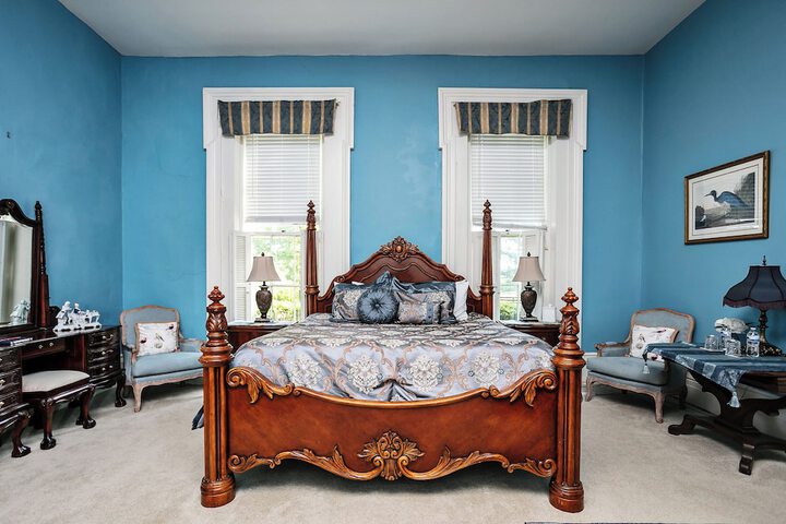 Room 45 of 80