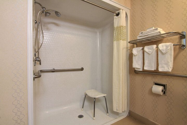 Room 16 of 29