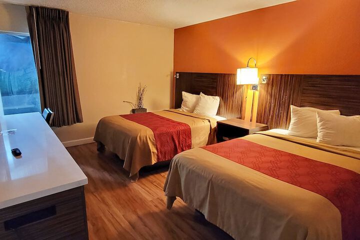 Room 20 of 31