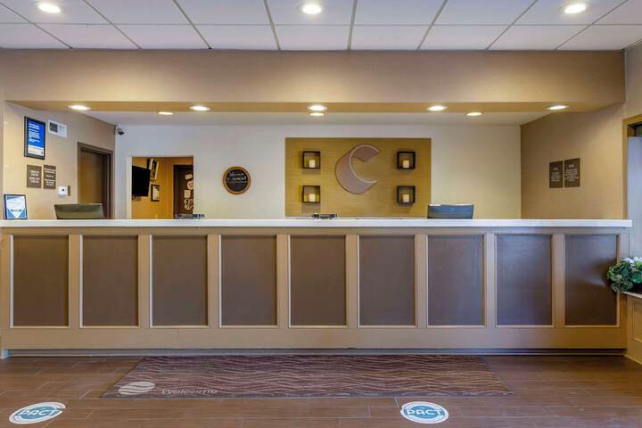 Hotel Interior 13 of 60