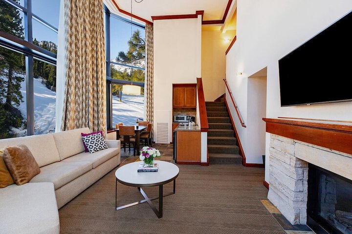 Everline Resort and Spa Lake Tahoe