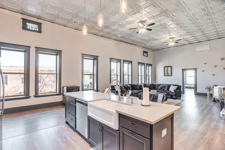 Florence Vacation Rental w / Rooftop Deck!