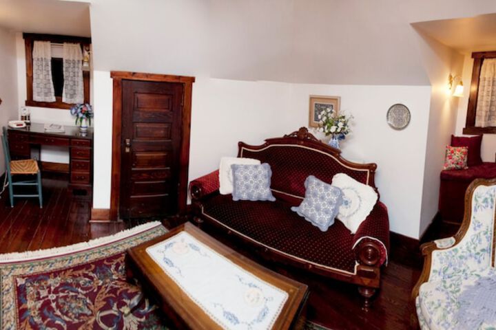 Room 21 of 42