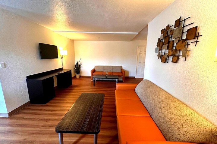 Room 29 of 31
