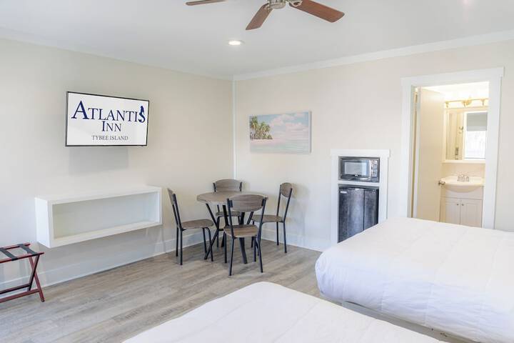 Atlantis Inn