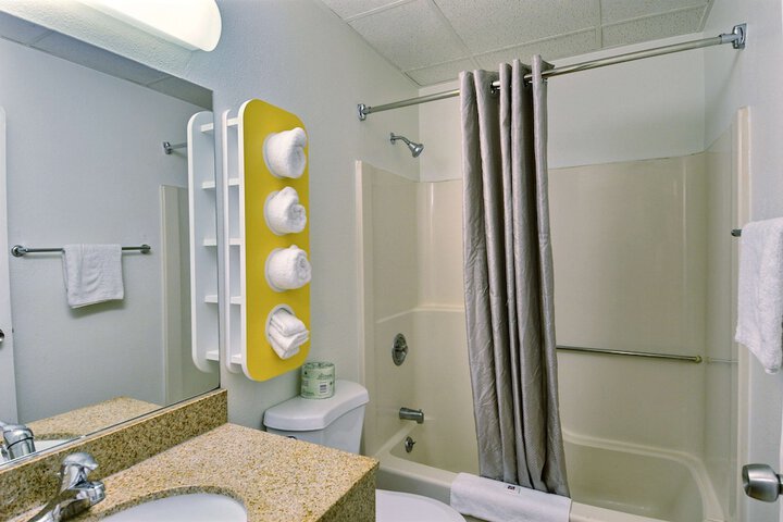Room 45 of 46