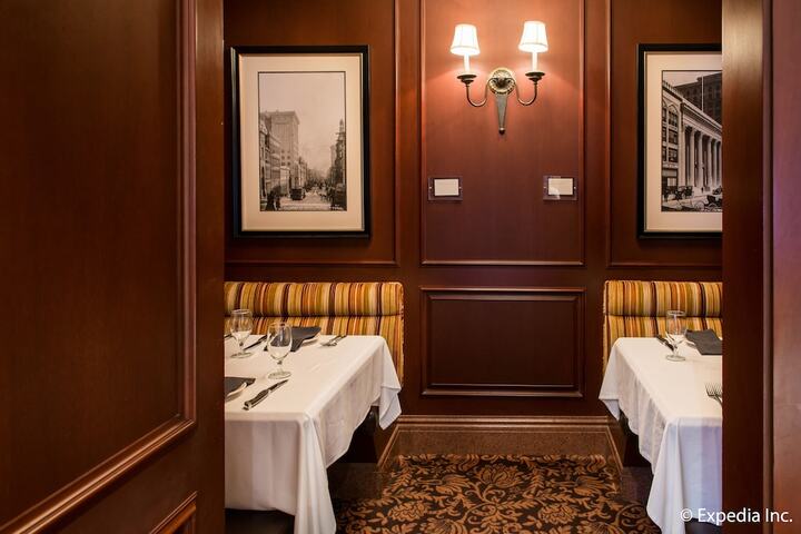 Dining 137 of 155