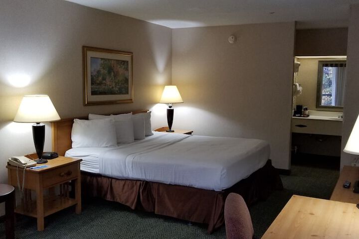 Room 28 of 58