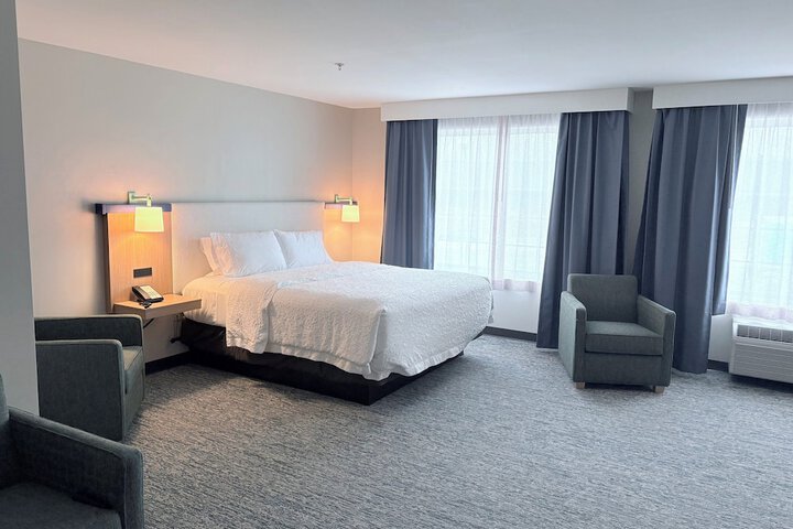 Garner Hotel Mahwah by IHG