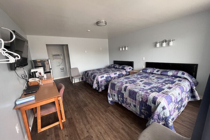 Room 49 of 82