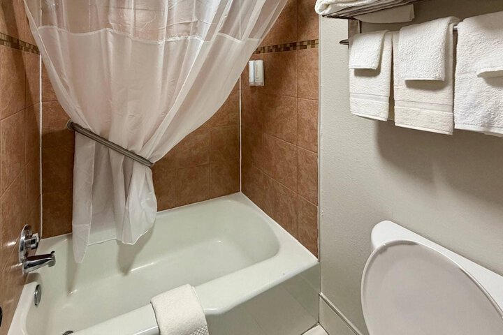 Park Inn by Radisson Weldon - Roanoke Rapids