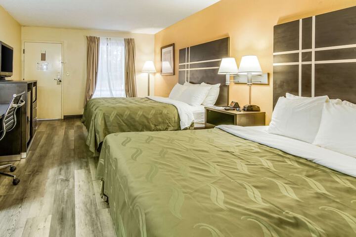 Room 20 of 31