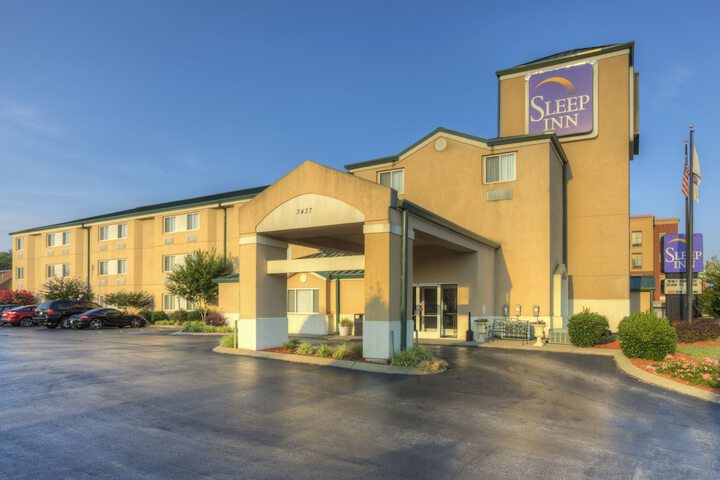 Hotel 5 of 49