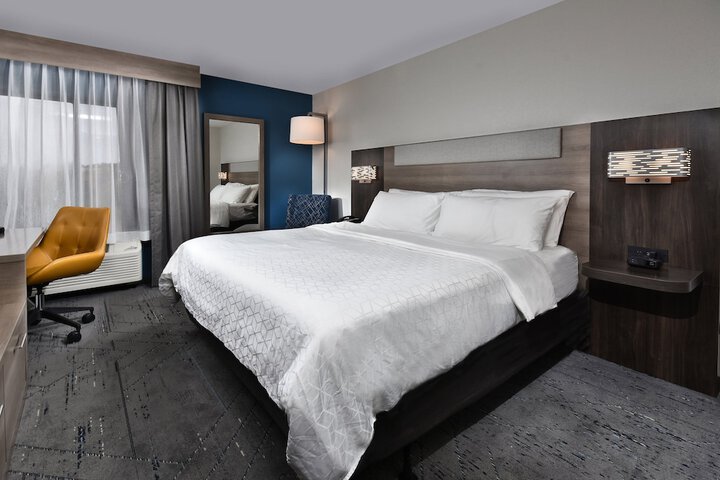 Room 14 of 46