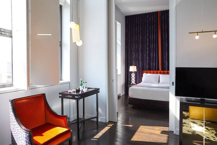 Room 34 of 60