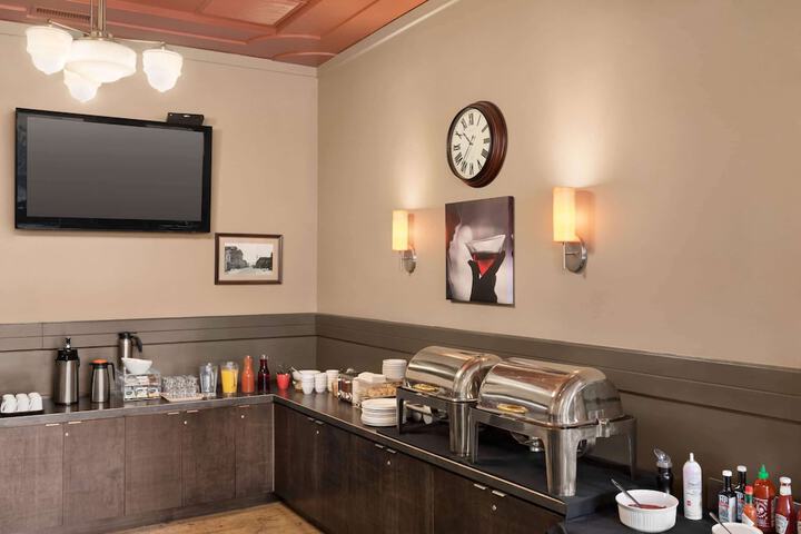 The Plaza Hotel Downtown Trademark Collection by Wyndham
