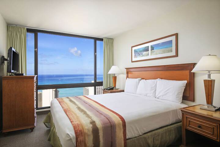 Room 34 of 90