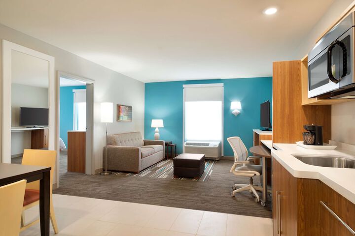 Room 28 of 41