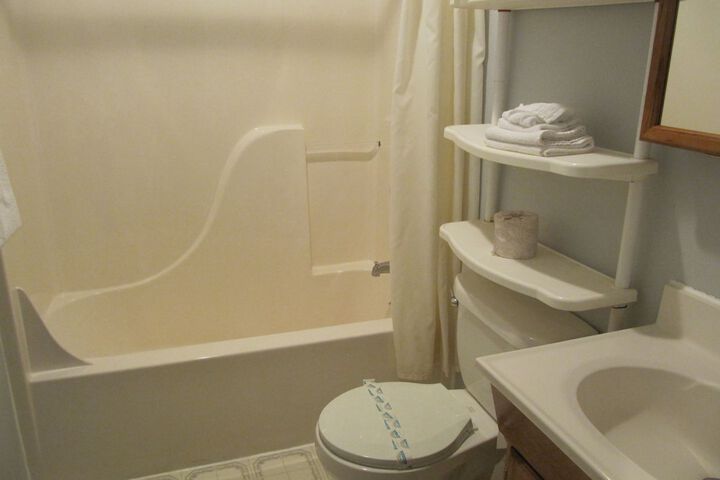 Room 116 of 154