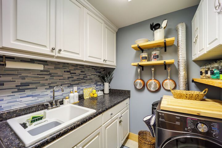 West Jefferson Vacation Rental Near River