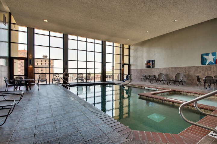 Pool 16 of 168