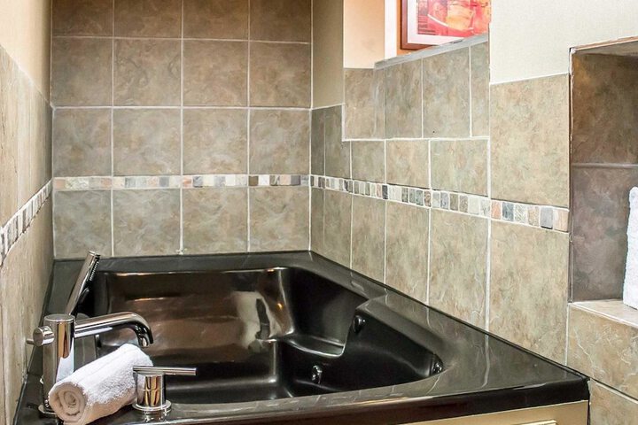 Comfort Suites Perrysburg - Toledo South