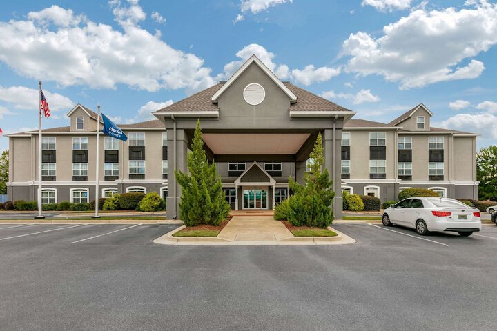 Hotel 2 of 38