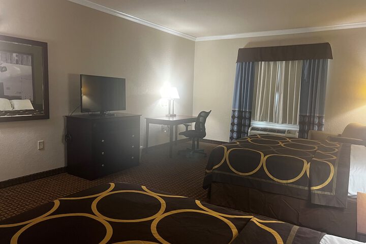 Room 28 of 55