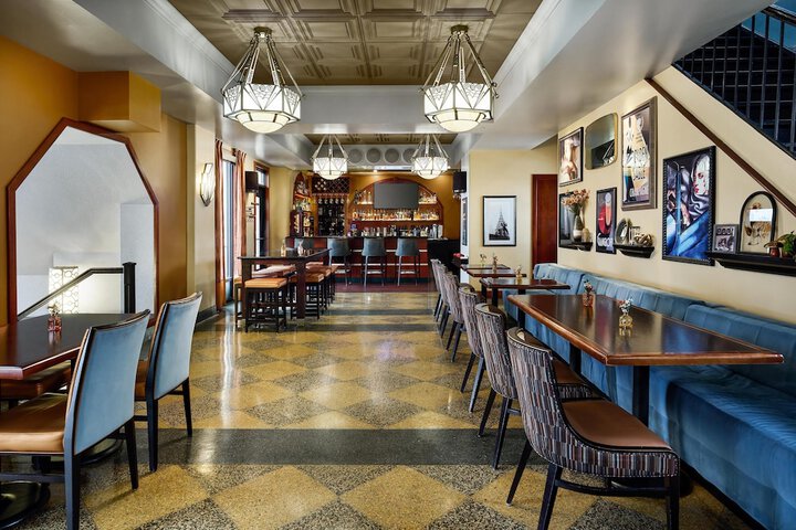 Hotel Alex Johnson Rapid City Curio Collection by Hilton