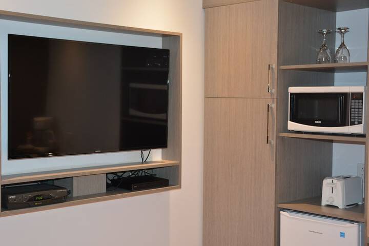 Room 14 of 37