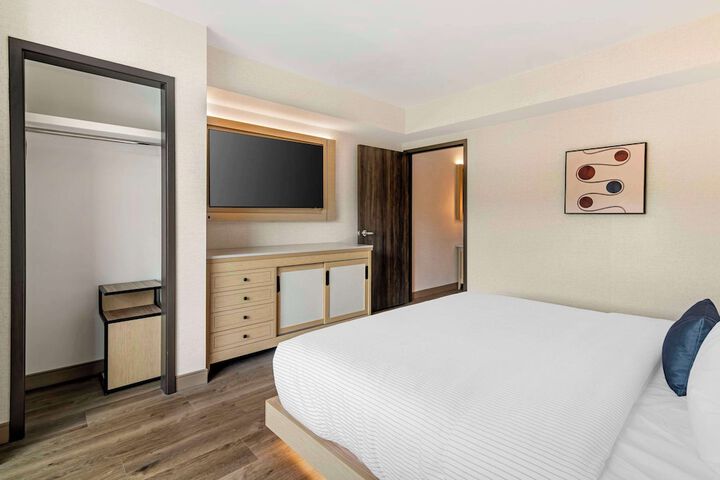 Room 31 of 75